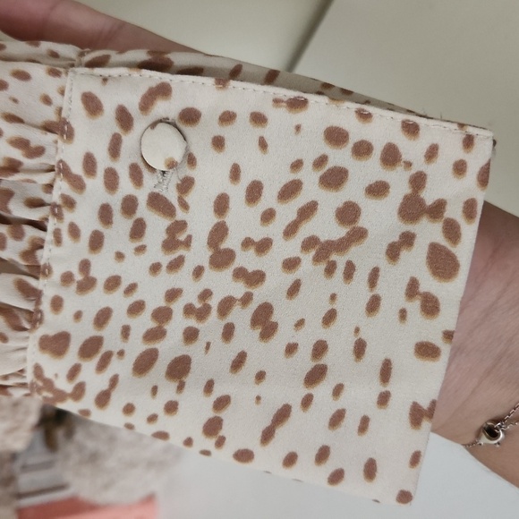 Simply Vera Wang Flowy Top Baloon Sleeve Ruffle Hem Small Bohemian Cottagecore - Picture 5 of 11